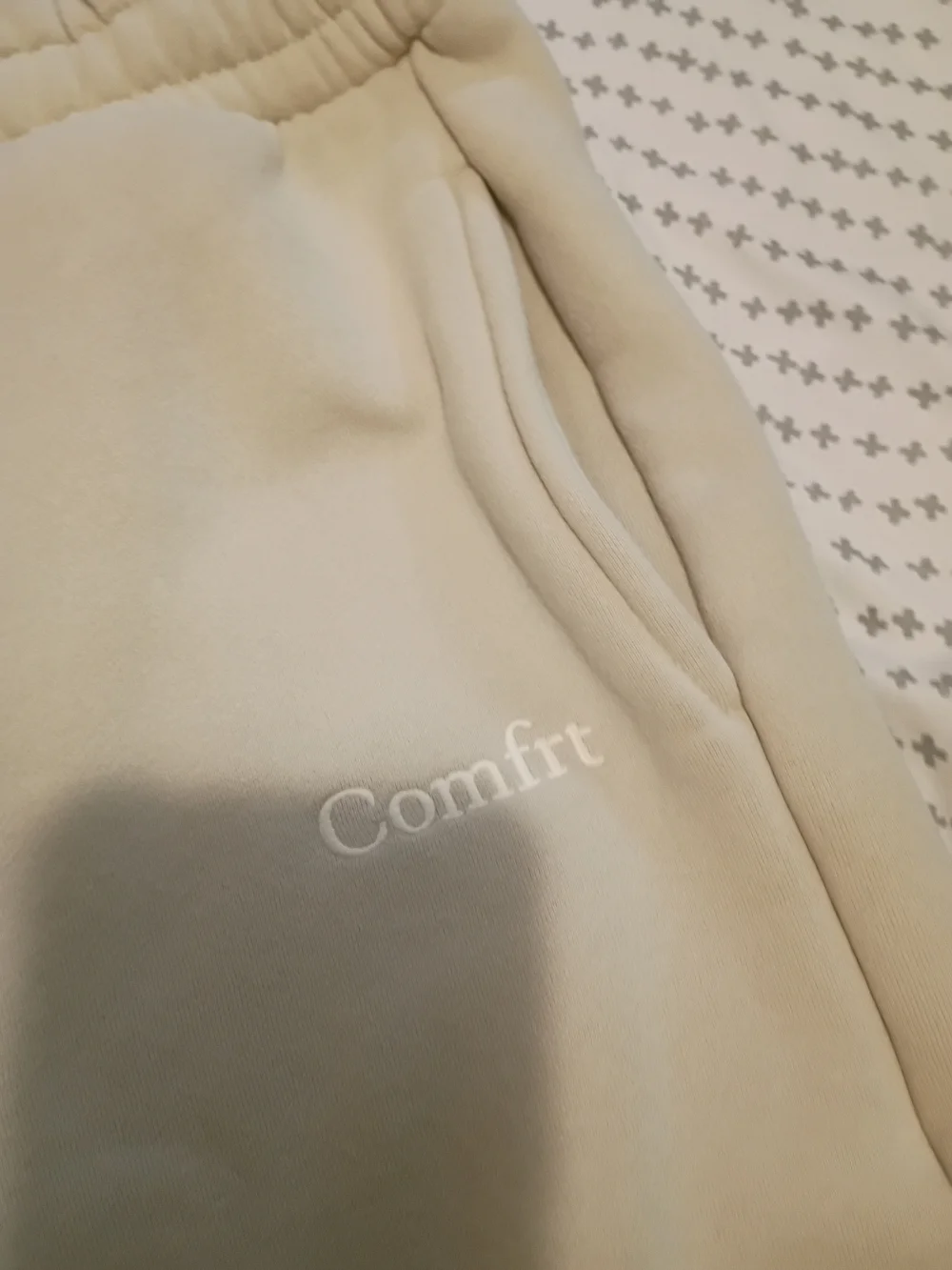Comftr Men's Cream Sweatpants Joggers